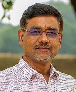 Dr Shalander Kumar